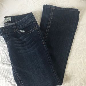 woman’s jeans